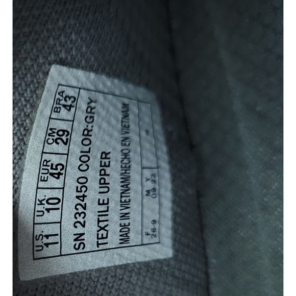 Skecher's Designer Style Men's Slip Ins Shoes Size 11 - Picture 2 of 8